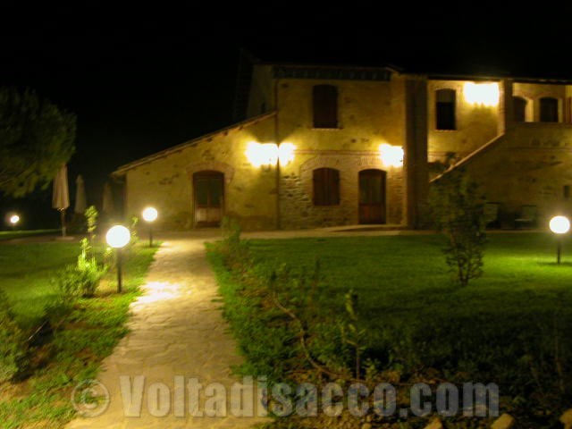 Grosseto Agriturismo Volta di Sacco - il casale Marrucheto di notte
